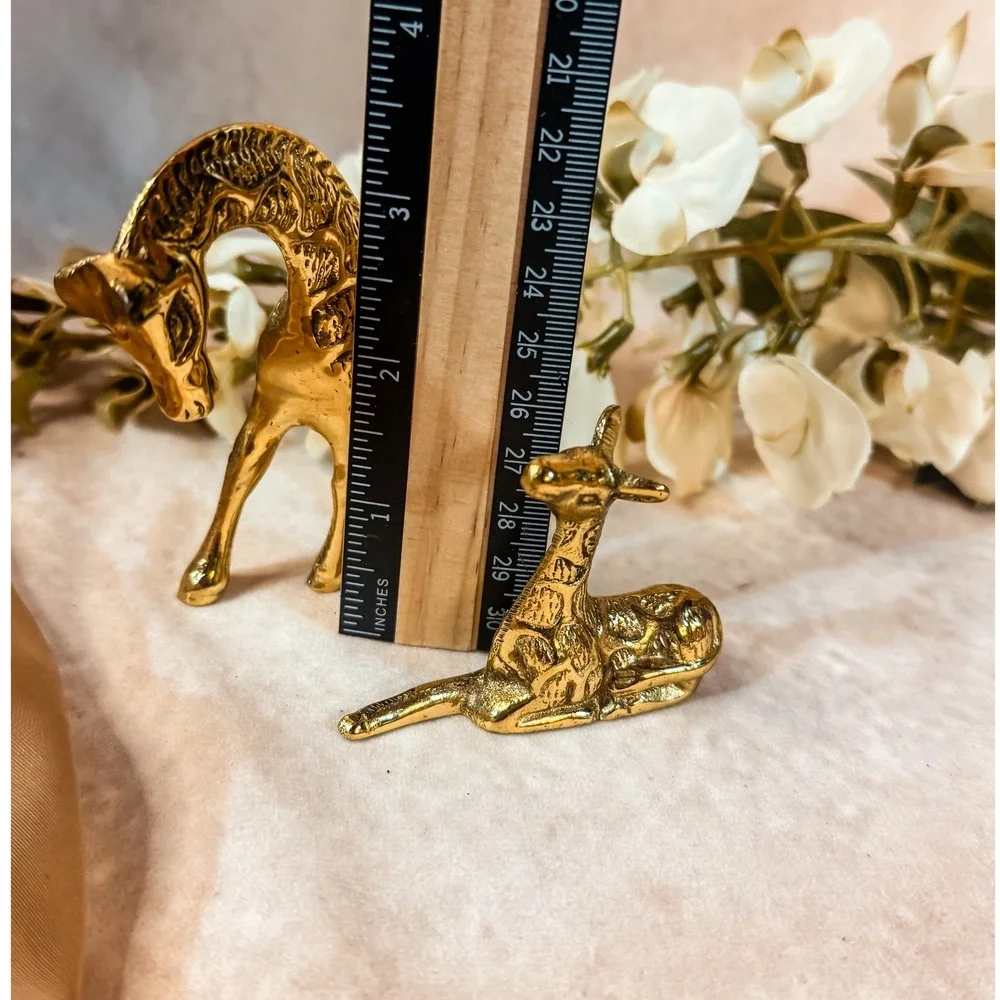 Solid‎ Brass Giraffe Set
